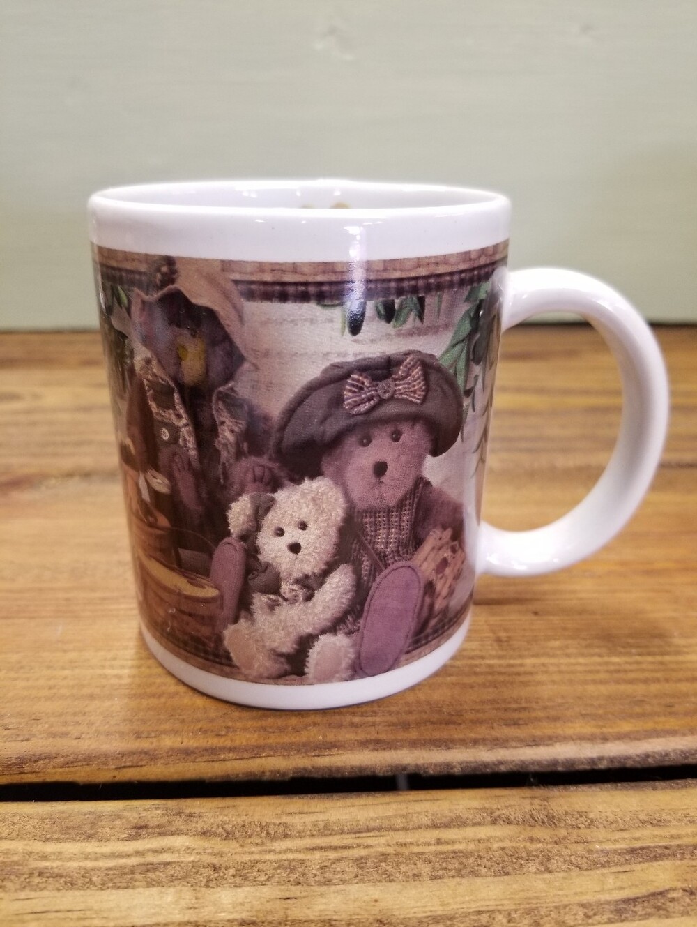 Boyds Bears & Friends Teddy Bears And Frog Fishing In A Canoe Coffee Cup Mug